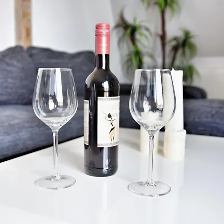 1 Ostseeferienhaeuser Stettiner Haff * Mönkebude