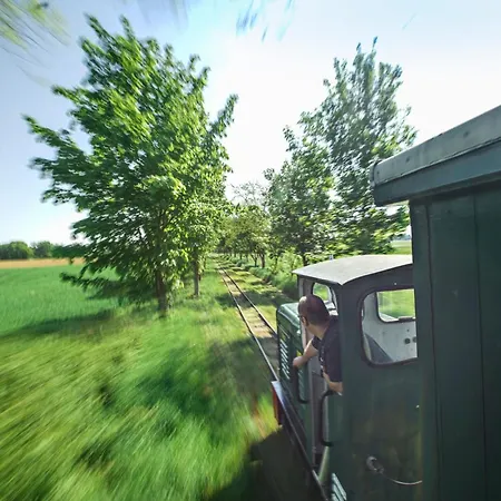 1 Ostseeferienhaeuser Stettiner Haff Hotel