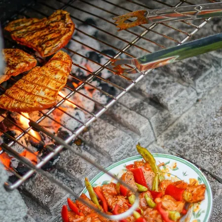 1 Ostseeferienhaeuser Stettiner Haff Mönkebude