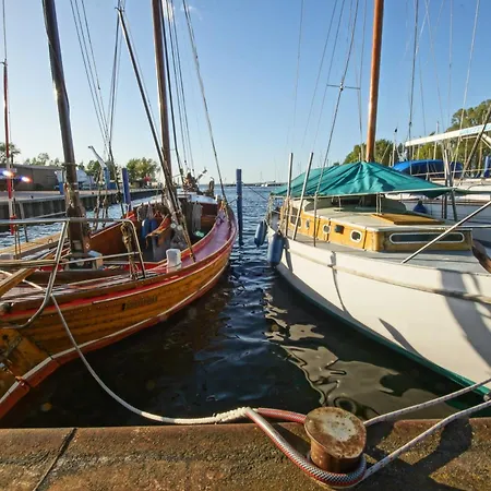 Hotel 1 Ostseeferienhaeuser Stettiner Haff Monkebude